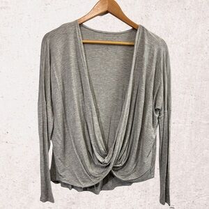 bundle 3 or more 
Moo Country Wrap Top